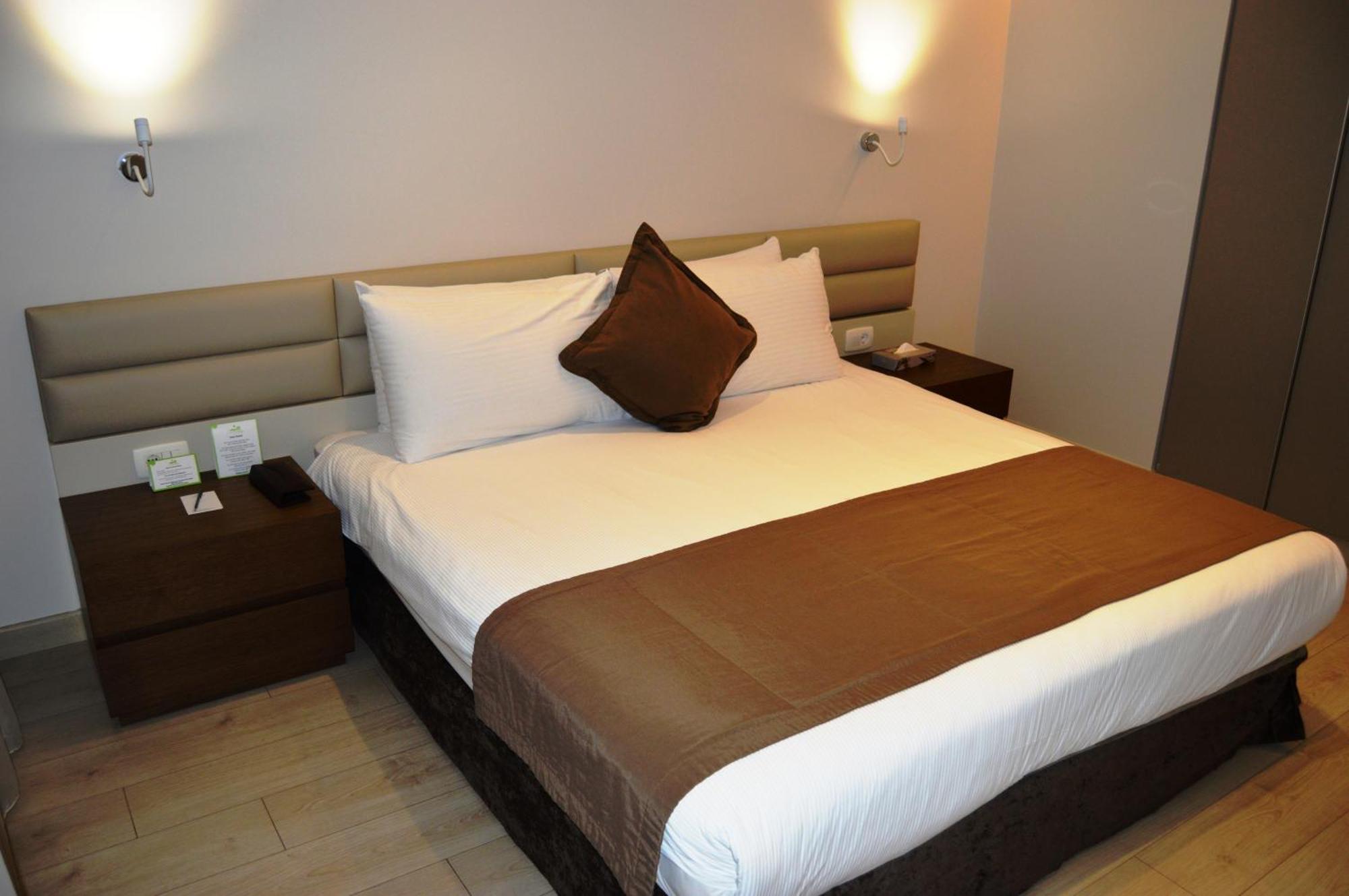Country Lodge Hotel & Resort Beirut Rum bild